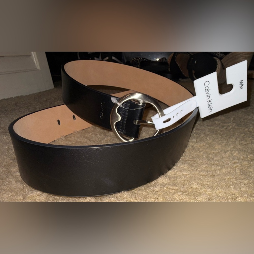 Calvin Klein womens Black Leather Belt with silver Buckle